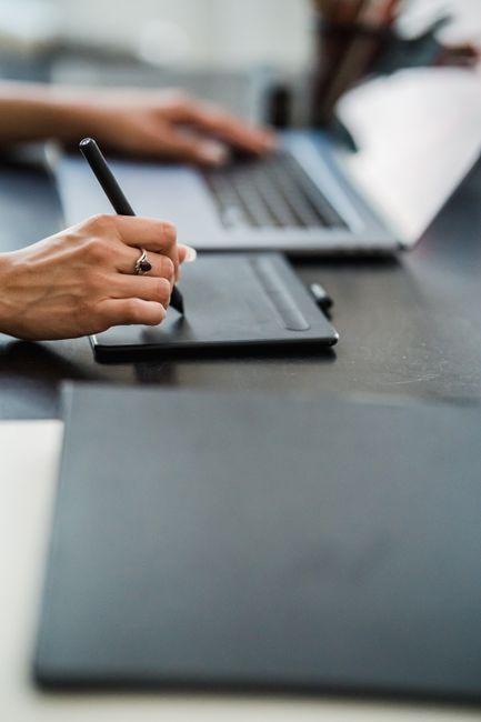 Illustration pour l’article : Pourquoi la maintenance d’un site web est indispensable Illustration pour l’article : Pourquoi la maintenance d’un site web est indispensable
